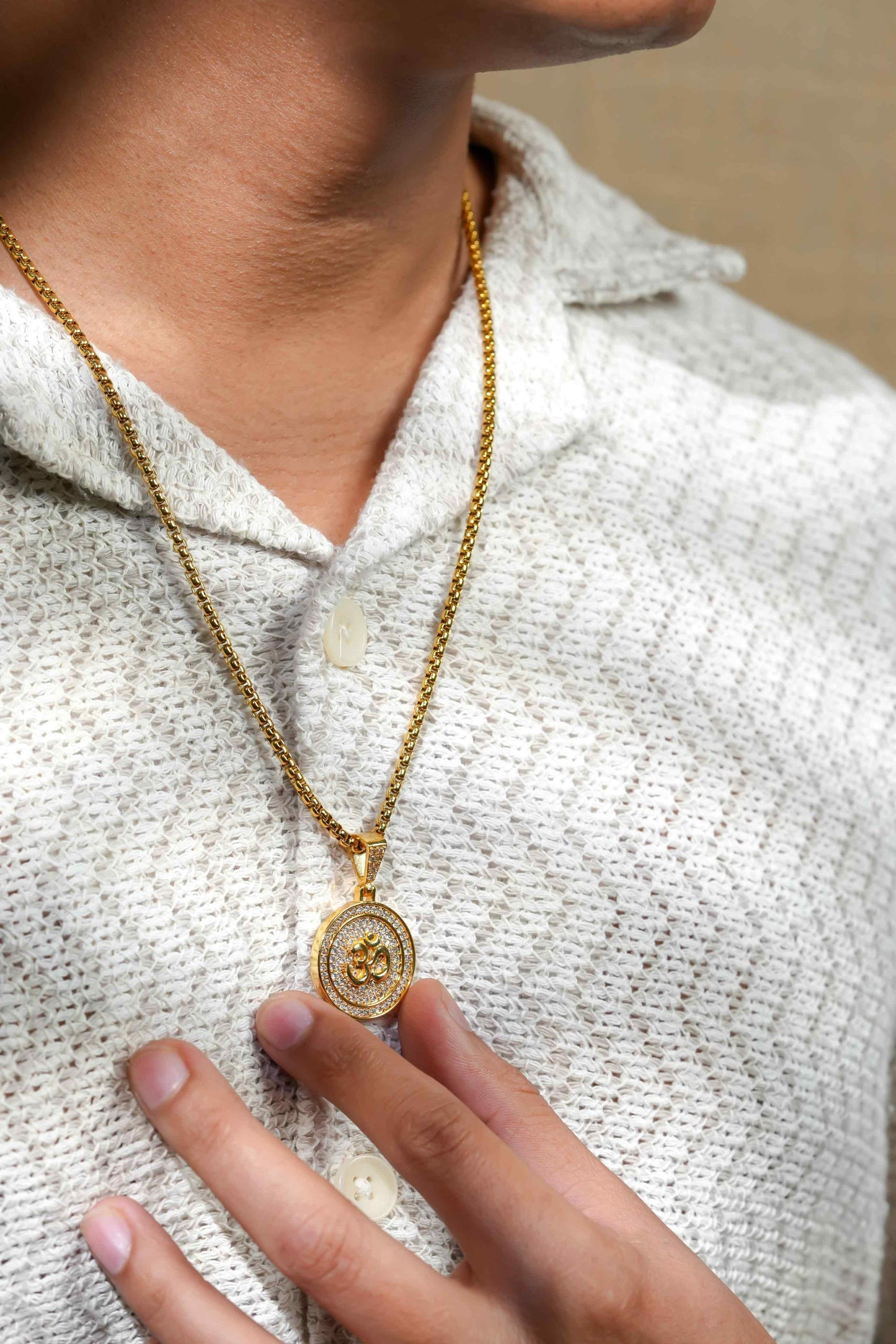 🕉️ Om Symbol Pendant With Chain (Unisex)