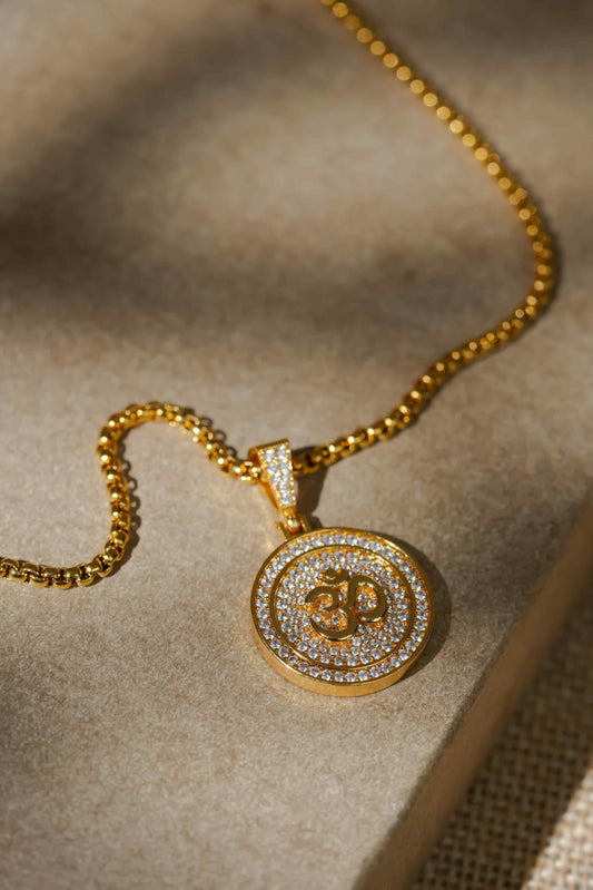 🕉️ Om Symbol Pendant With Chain (Unisex)